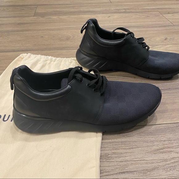 USED Louis Vuitton Black Sneakers SIZE 11 - Picture 3 of 7